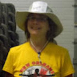 Meet your Posher, Myra